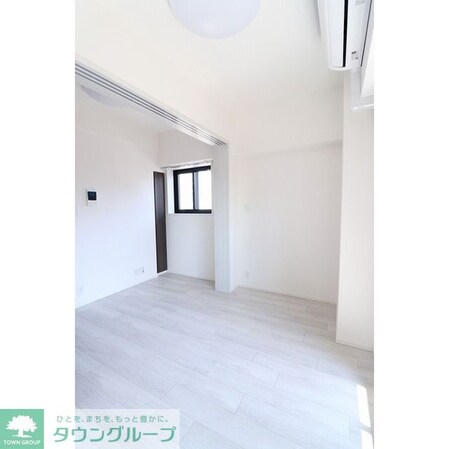 ORME COURT NIPPORI EASTの物件内観写真
